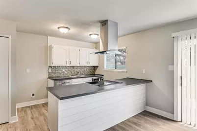 1333 Steinburg Lane, Fort Worth, TX 76134 - Photo 12