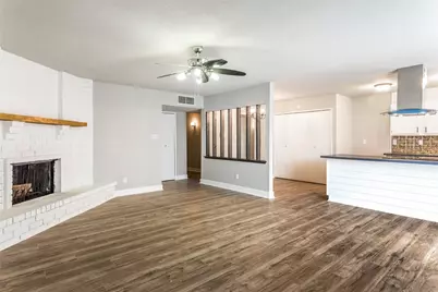 1333 Steinburg Lane, Fort Worth, TX 76134 - Photo 4