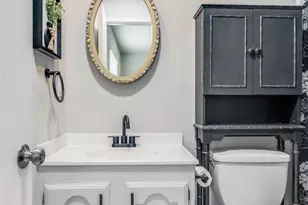 1333 Steinburg Ln, Fort Worth, TX 76134 - Photo 18