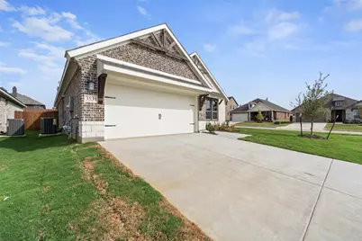 3531 Helena Street, Gainesville, TX 76240 - Photo 4