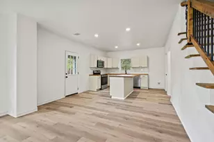 831 W Owing St, Denison, TX 75020 - Photo 12