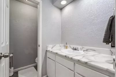 233 Willow Ridge Road, Fort Worth, TX 76103 - Photo 26