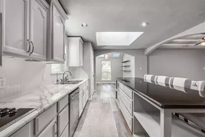 233 Willow Ridge Road, Fort Worth, TX 76103 - Photo 12