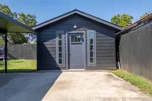 2507 Emmett St, Dallas, TX 75211 - Photo 16