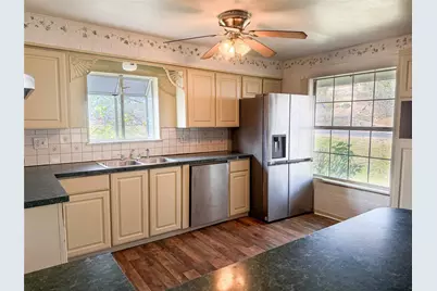 1401 Highway 180 W, Mineral Wells, TX 76067 - Photo 6