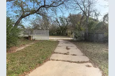 1401 Highway 180 W, Mineral Wells, TX 76067 - Photo 38