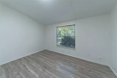 302 N Main Street, Ector, TX 75439 - Photo 10