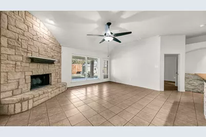 914 Randall Road, Weatherford, TX 76087 - Photo 10