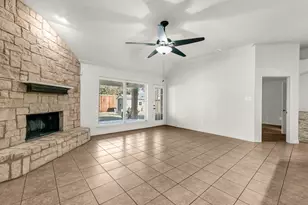 914 Randall Rd, Weatherford, TX 76087 - Photo 10