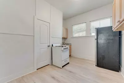 1615 Alston Avenue #C, Fort Worth, TX 76104 - Photo 4