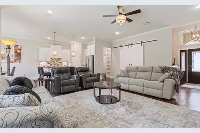 1092 Century Oaks Drive, China Spring, TX 76633 - Photo 14