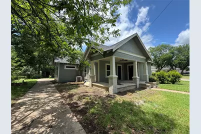 209 N Abbott Street #B, Hillsboro, TX 76645 - Photo 2