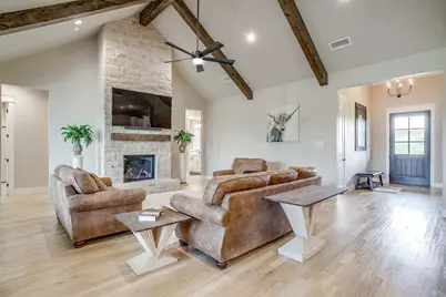 420 Cattlebaron Parc Drive, Fort Worth, TX 76108 - Photo 10