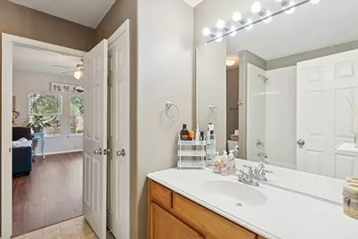 516 Legends Drive, Lewisville, TX 75057 - Photo 18