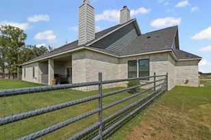 108 N Silver Saddle Trl, Weatherford, TX 76087 - Photo 32
