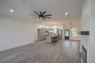 212 Country Ln, Malakoff, TX 75148 - Photo 16