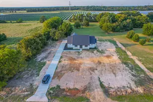 212 Country Ln, Malakoff, TX 75148 - Photo 12