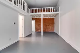 2007 S Ervay St, Dallas, TX 75215 - Photo 8