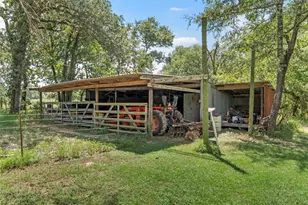 284 County Rd 326a, Rosebud, TX 76570 - Photo 26