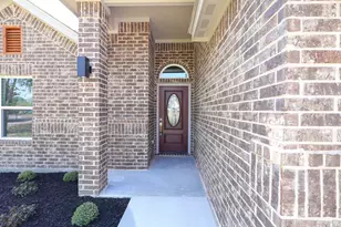 710 Narrow St, Weatherford, TX 76086 - Photo 2