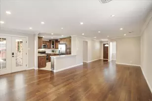 131 S Imperial Dr, Denison, TX 75020 - Photo 6