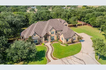 915 Timber Creek Drive, Stephenville, TX 76401 - Photo 2