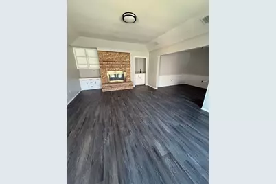 7414 Lemonwood Lane, Fort Worth, TX 76133 - Photo 2