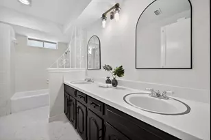 319 Sleepy Top Dr, Glenn Heights, TX 75154 - Photo 18