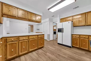 3401 Colonial Dr, Rowlett, TX 75088 - Photo 10