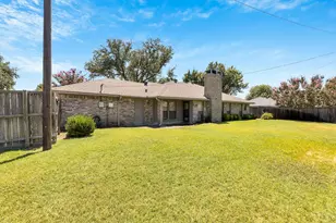 3401 Colonial Dr, Rowlett, TX 75088 - Photo 22