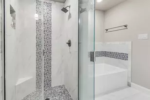 721 Raylan St, Springtown, TX 76082 - Photo 16