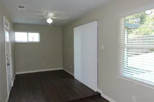 11927 Hoblitzelle Dr, Dallas, TX 75243 - Photo 8