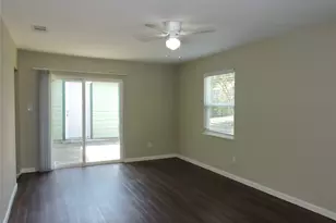 11927 Hoblitzelle Dr, Dallas, TX 75243 - Photo 14