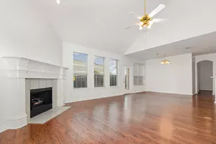 924 Idlewild Ct, Highland Village, TX 75077 - Photo 6