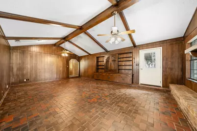 821 E Stegall Road, Robinson, TX 76706 - Photo 14