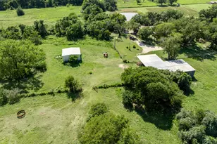 821 E Stegall Rd, Robinson, TX 76706 - Photo 12