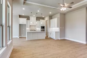 901 Capella Ln, Mansfield, TX 76063 - Photo 12