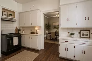 701 E Main St, Whitesboro, TX 76273 - Photo 8