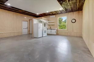 701 E Main St, Whitesboro, TX 76273 - Photo 36