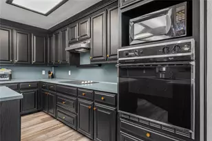 215 Lajuana Dr, Waco, TX 76705 - Photo 14