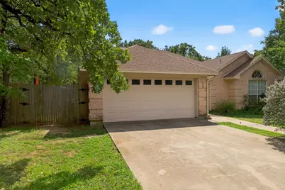 420 Meadowcrest Drive, Azle, TX 76020 - Photo 1