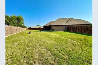 246 Ovaletta Drive, Justin, TX 76247 - Photo 18