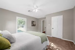 1201 W 11th St, McGregor, TX 76657 - Photo 14