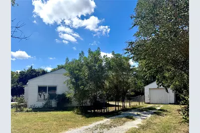 1201 W 11th Street, McGregor, TX 76657 - Photo 16