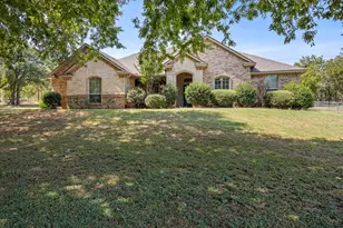 7707 Ravenswood Rd, Granbury, TX 76049 - Photo 2