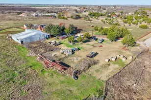 2750 Nolan Rd, Ferris, TX 75125 - Photo 28