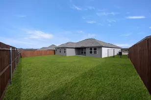 1184 Oak Spring Dr, Burleson, TX 76028 - Photo 26