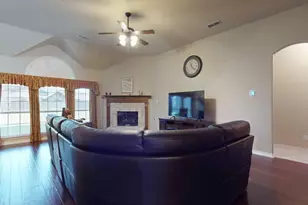 1325 Canary Ln, Forney, TX 75126 - Photo 10