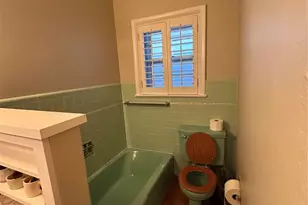 421 N 3rd St, Jacksboro, TX 76458 - Photo 28