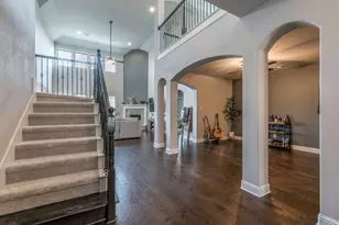 1600 Stillwater Dr, Burleson, TX 76028 - Photo 6